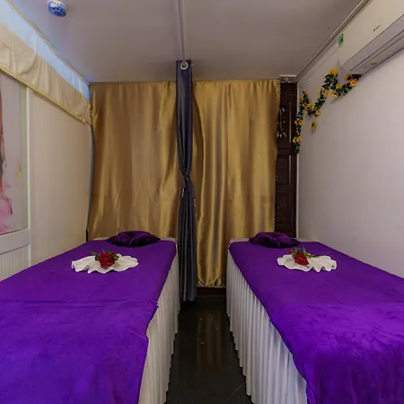 Salute Saigon Hotel And Spa-3